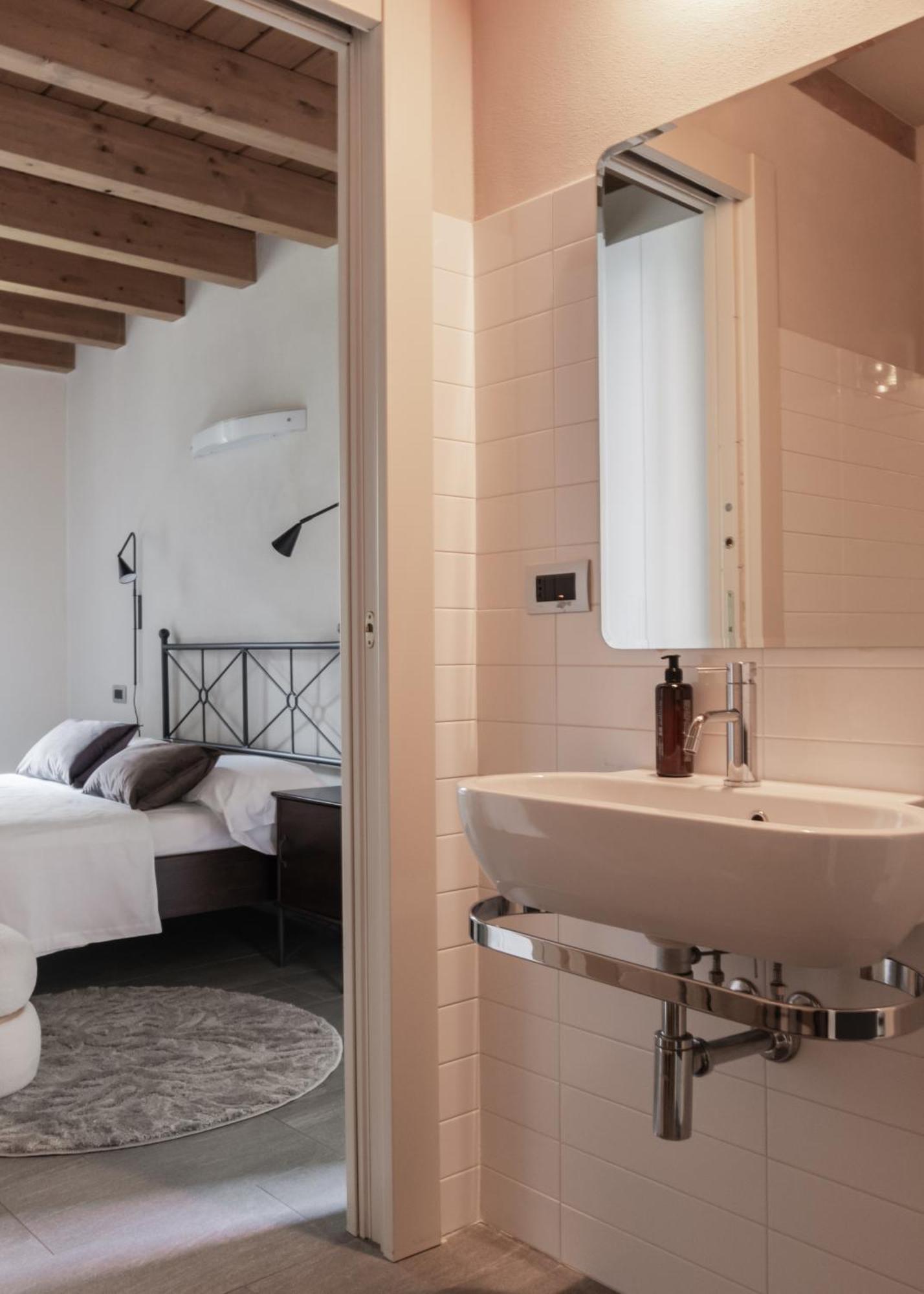 Charming Moment Di Villa Porta - Jolie Maison Luino Exterior foto
